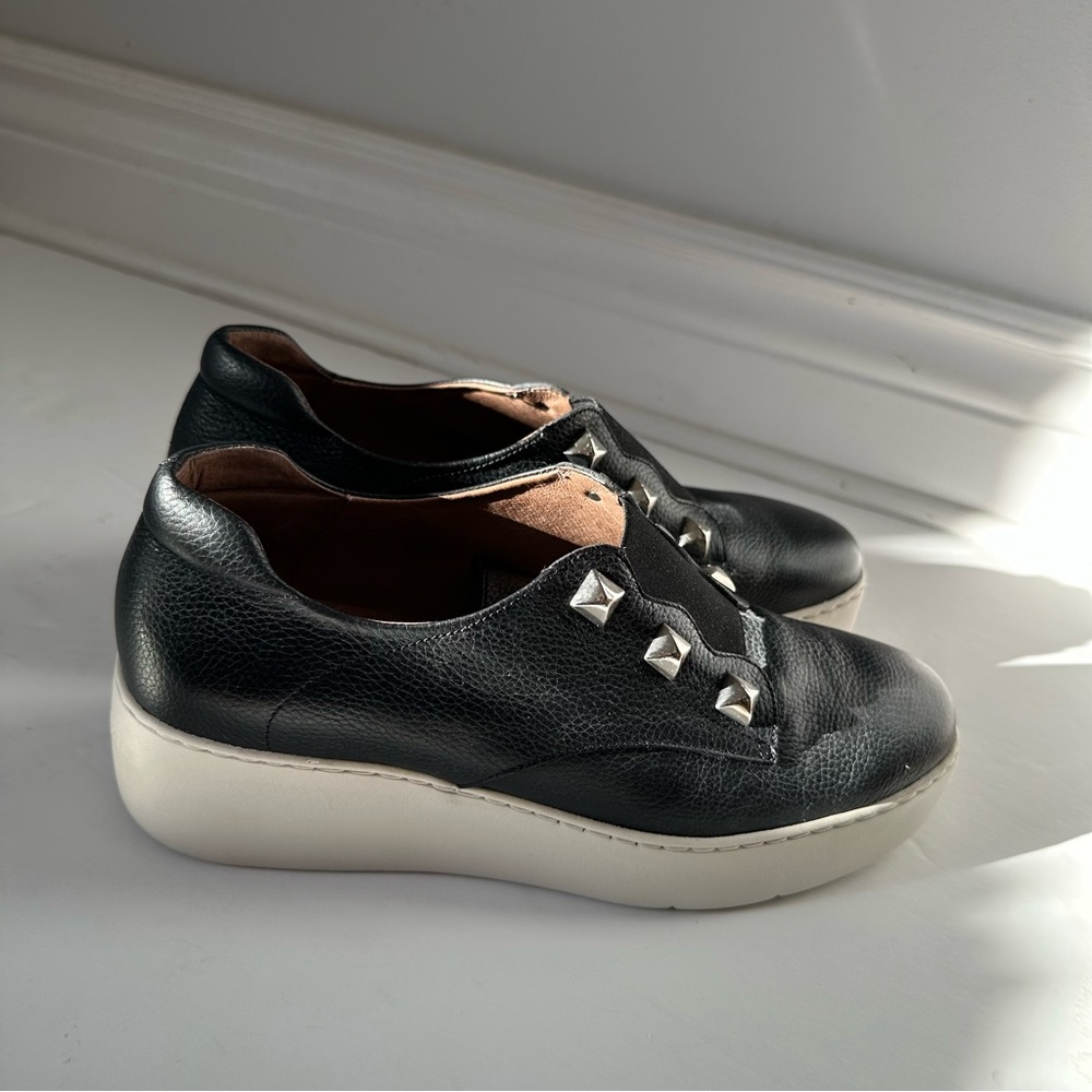 Wonders Leather  Black Flat Shoes with Studs
